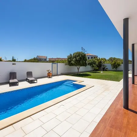 Сasa de vacaciones Pontalaia Village *