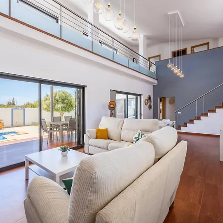 Pontalaia Village * Σάγκρες