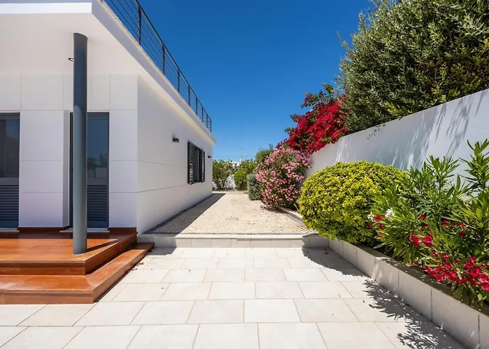 Pontalaia Village 펜션 *