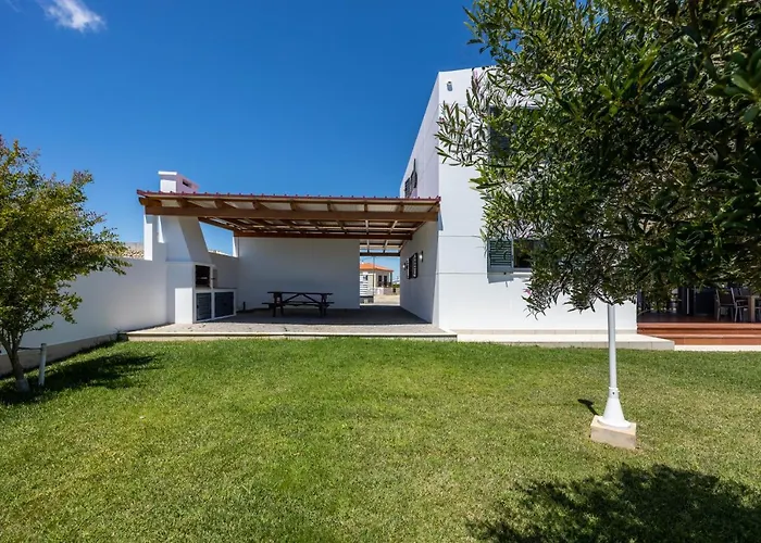 Pontalaia Village ساغريش