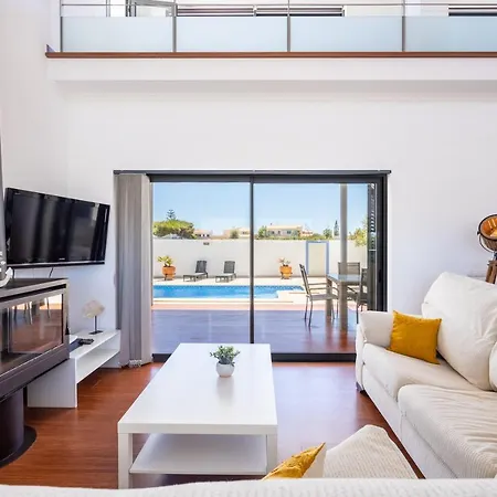 Pontalaia Village 別荘