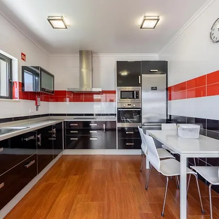 別荘 Pontalaia Village サグレス