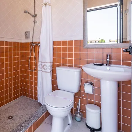 Pontalaia Village サグレス